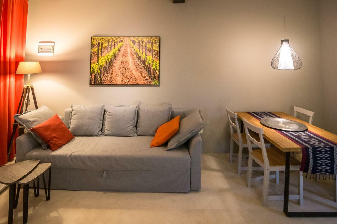Appartamento Terra Rossa Rovigno Esterno foto